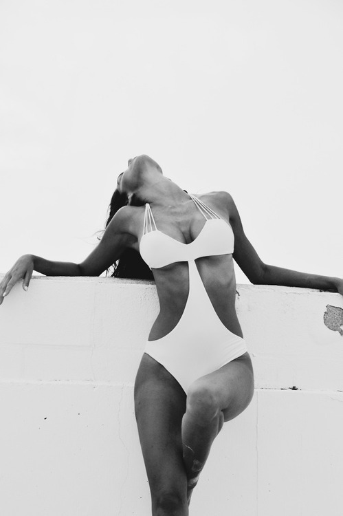 merde-petit-maitre:  Fashion photography 