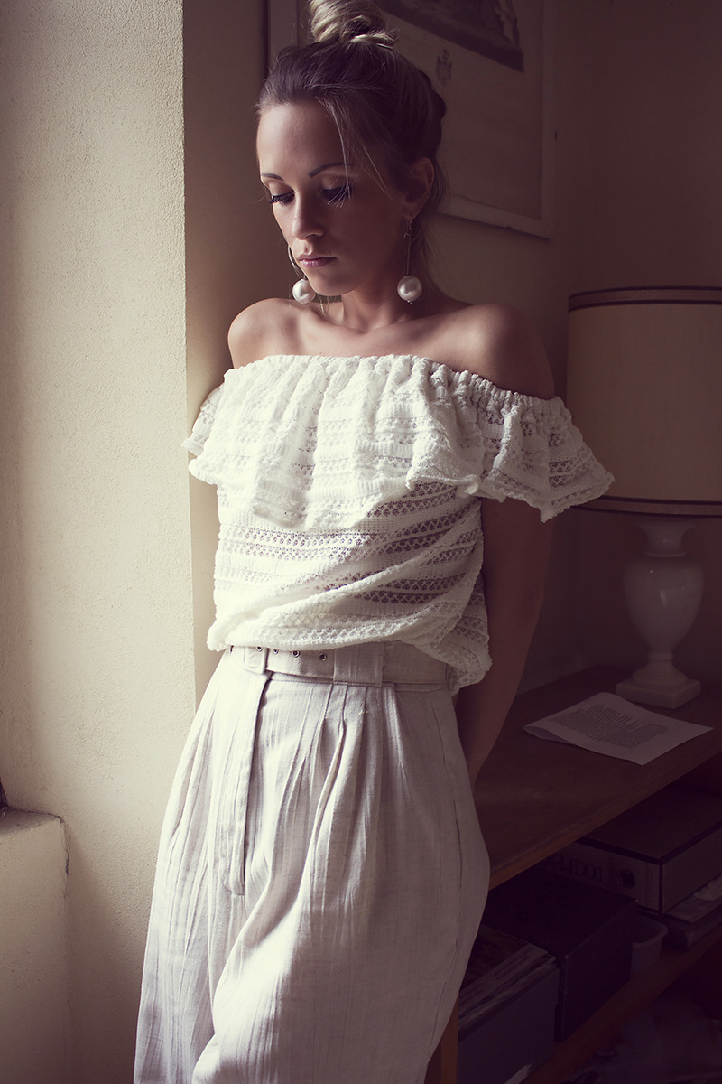 roberta-gregorace:  “I get so Lonely”Model: AlessandraBy Roberta Gregorace