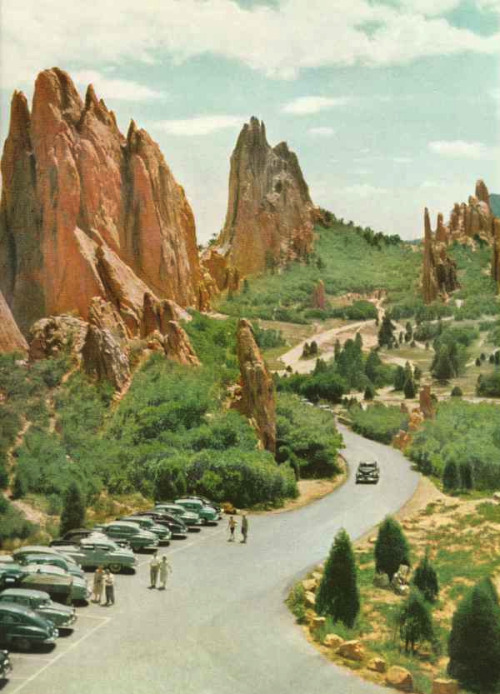 vintagecamping:Dramatic spires of red sandstone reach for the sky in the Garden of the GodsColorado 