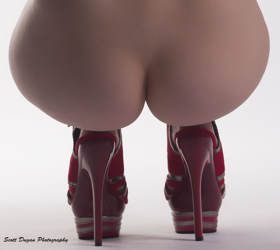 500pxpopularnude:  Shoes by ScottDugan , via http://ift.tt/1ktXFnY