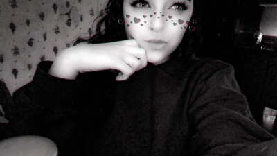 tumblr photo femaledesperationwetting 4