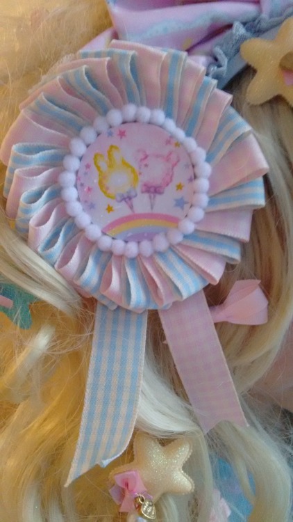 I made a rosette to match Cotton Candy Shop!