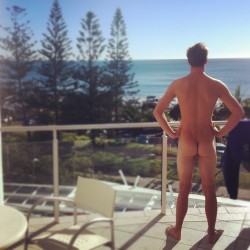 nakedblokes:  Naked blokes. That’s it.