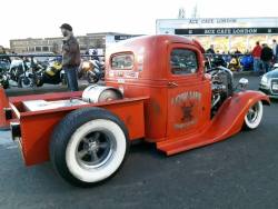 Pin Ups, Rat Rods And Hot Rodz