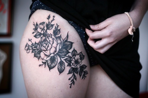ayeee-tattoos-and-piercings:  ♡ Tattoo and Piercings Blog ♡ - not my photo -  