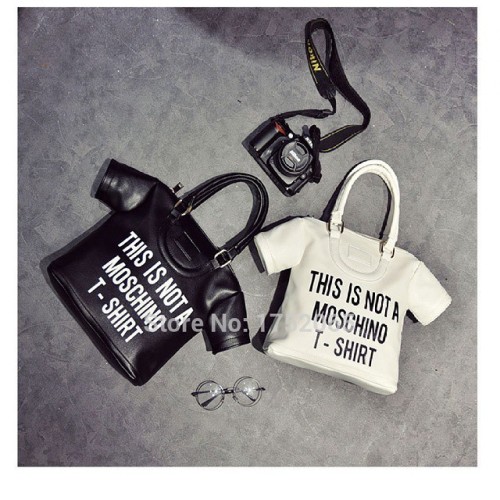 PreOrder: This Is Not A Moschino T-Shirt Handbag Material: Pu Leather RM150 #preorder #moschinomalay