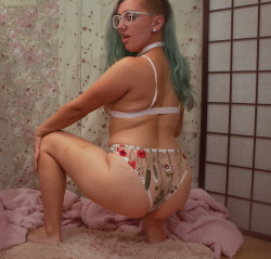 lavender-ish:  Just some booty.   Just some super cute booty!! Thank you for your submission cutie pie!!  http://goofytoof.tumblr.com