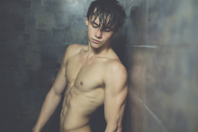 Keean johnson nude