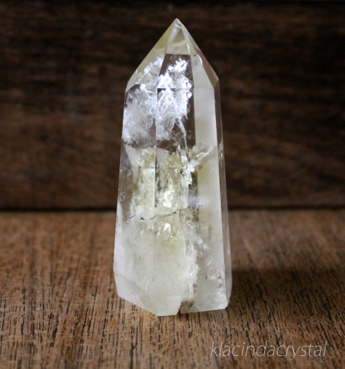 klacindacrystals-creative-vision:by klacindacrystal                                                 