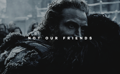 starkcrow:  “You trust me, Jon Snow?”