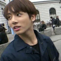 JUNGKOOK LQ ICONS╰☆╮like if u save or use╰☆╮o bb tá crescendo te amo dms nenêENG: happy jeon day! ♥ 