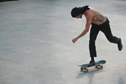 dylan-rieder:  Skate hard and skate with style DR.