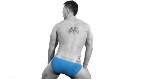 not-another-gay:  Roman Todd https://vimeo.com/91590740  jfpb