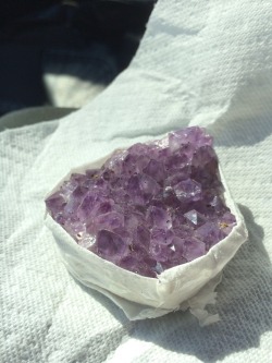 upclosefromafar:  knotever:  A girlfriend bought me this crystal cluster on her trip to Springfield, Missouri. I can’t wait to see it in person!  ~My Hidden Nirvana~