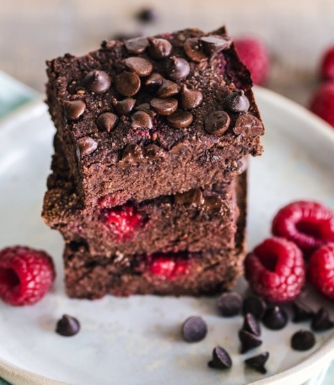 Raspberry And Chocolate Chip Brownies