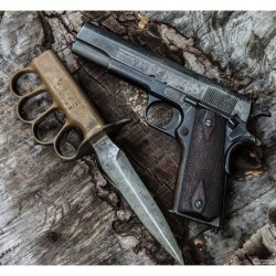 gunsdaily:  Take it back old school style