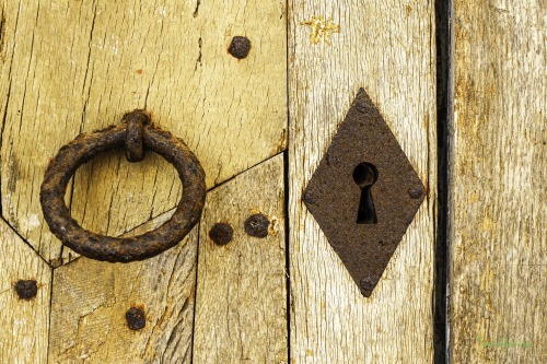 LOCK AND HANDLE