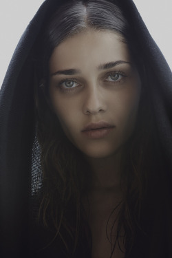 sand-snake-kate:  &ldquo;Providence&rdquo; Ana Beatriz Barros by Jason Lee Parry for Malibu Magazine September 2014 