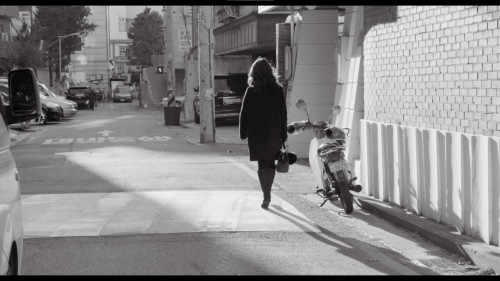 solchongpark:Kim Saebyeok, Kim Minhee (also pictured Cho Yunhee) in The Day After, dir Hong Sangsoo.