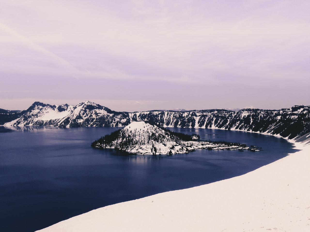 leaberphotos:  I can feel your heartbeat and you didn’t even say a wordCrater Lake,