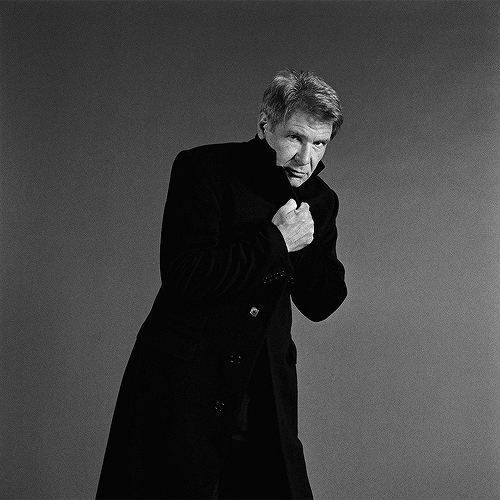 frankohara:deadhpool:Harrison Ford poses for a portrait shoot in New York, USA.whys he cold