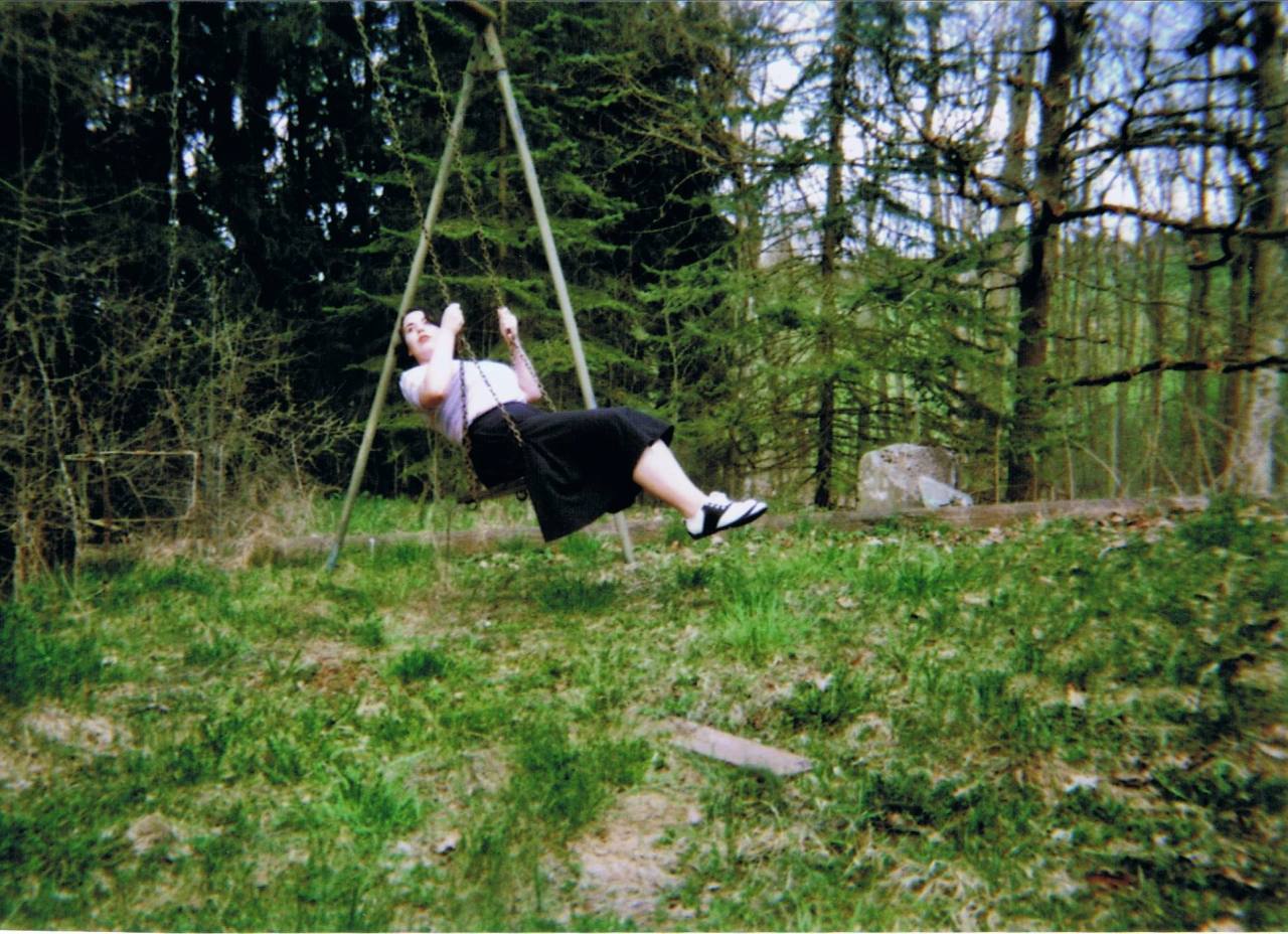 crusticrocz:  me being cute again (thanks @neutralevilhotel)