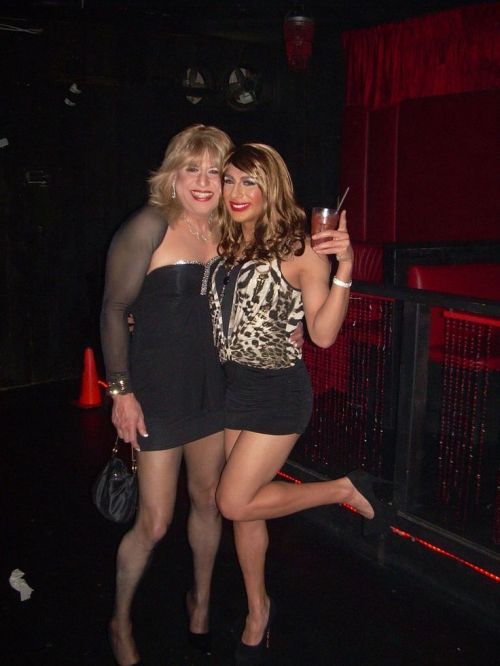 http://prettycd.tumblr.com/post/118774367169