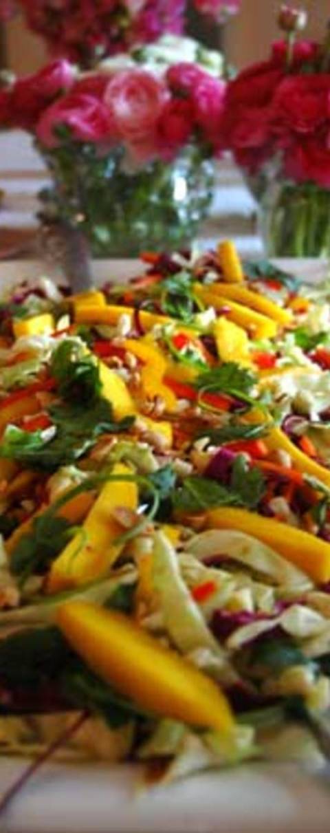 Spicy Mango Asian Salad