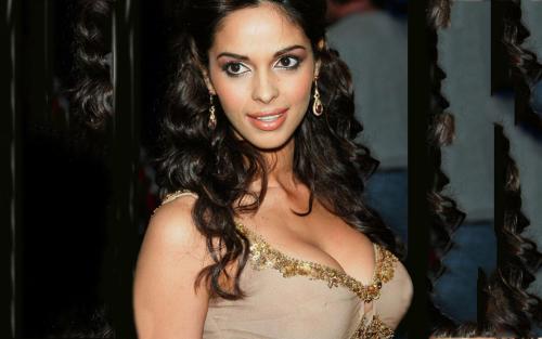 Porn photo reiddesigns:  Mallika Sherawat.