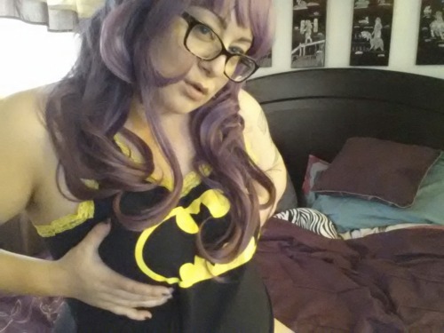 daisysdirtydiary:  Batman pajamas &Topless Tuesday?  
