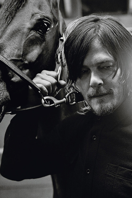 Porn Pics reedusgif:  Norman Reedus for DETAILS 