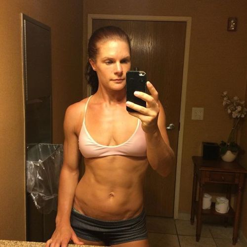 crossfit-babes:  More at Crossfit-Babes.tumblr.com