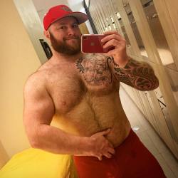 deputysub-slave206:  When gay guys are going off… it’s all about body positivity. And you’re just here thinking like… I am absolutely POSITIVELY fucking sure my body ain’t near big enough… #gym #gymmuscle #monsterslave #gethuge #bigmuscle