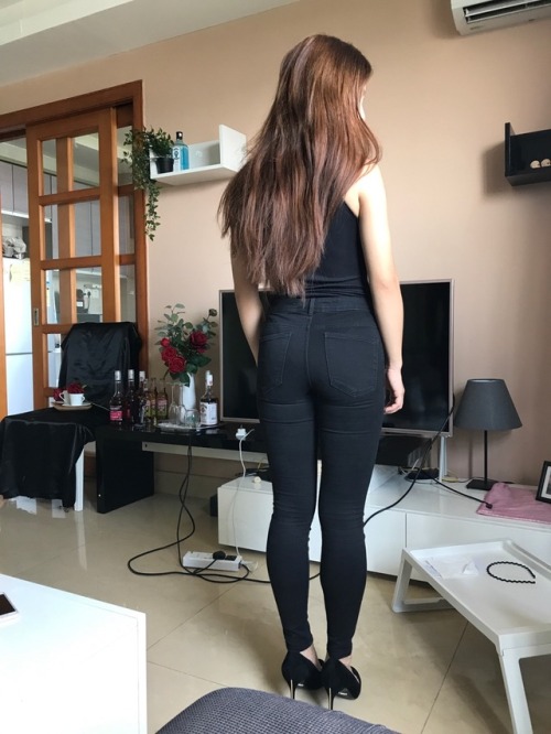 skinny tight jeans