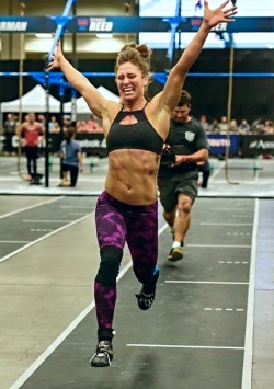 onlyfitgirls:  Andrea Ager win the event
