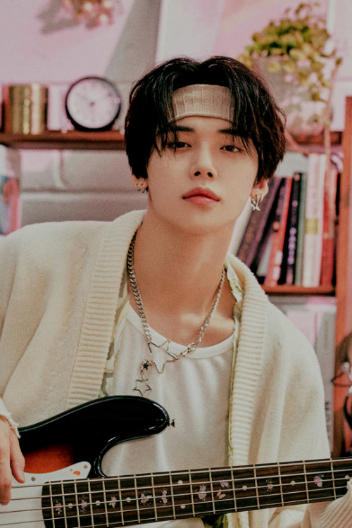 Chaotic Wonderland Concept Photos ONE :: YEONJUN