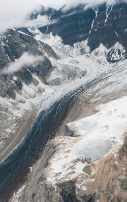 intothegreatunknown:  Glaciers from the Air | Alaska, USA   pussy,cocks and balls are all beautiful but this is stunning.