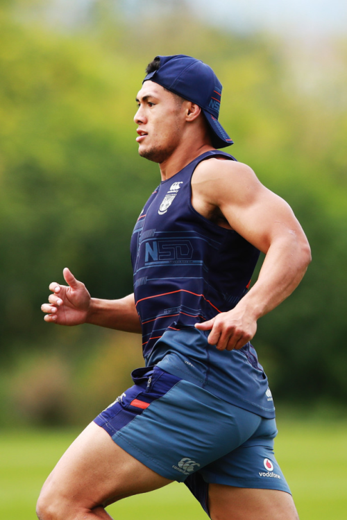 roscoe66:  Roger Tuivasa-Sheck of the New Zealand Warriors   