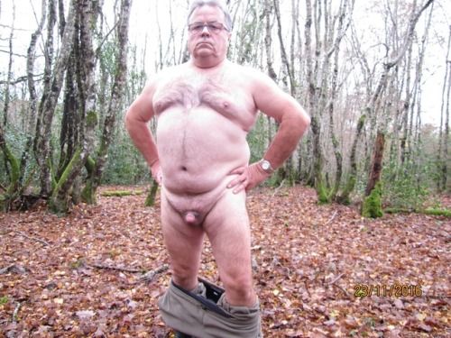 jojopal07:  Sexy daddy 