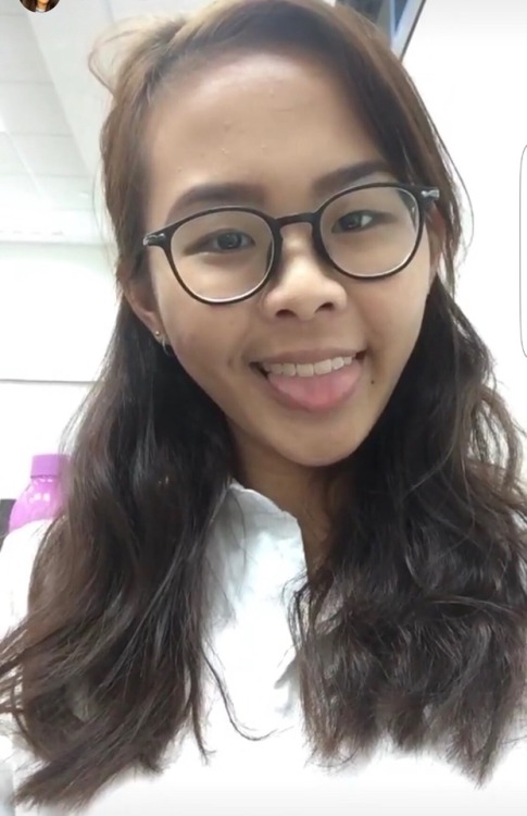 chineseteenbull: Slutty Petrina, loves clubbing and flirting around. Heard that u change bf quite fr