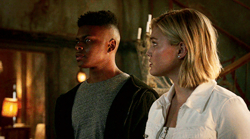 parkerpete: Tandy Bowen and Tyrone Johnson in Runaways