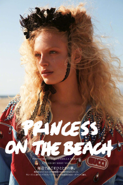 Sex fashionarmies: ‘Princess on the Beach’ pictures