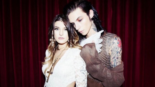 atandybiersack:  Andy and Juliet for Dollskill