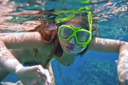 underwater girls