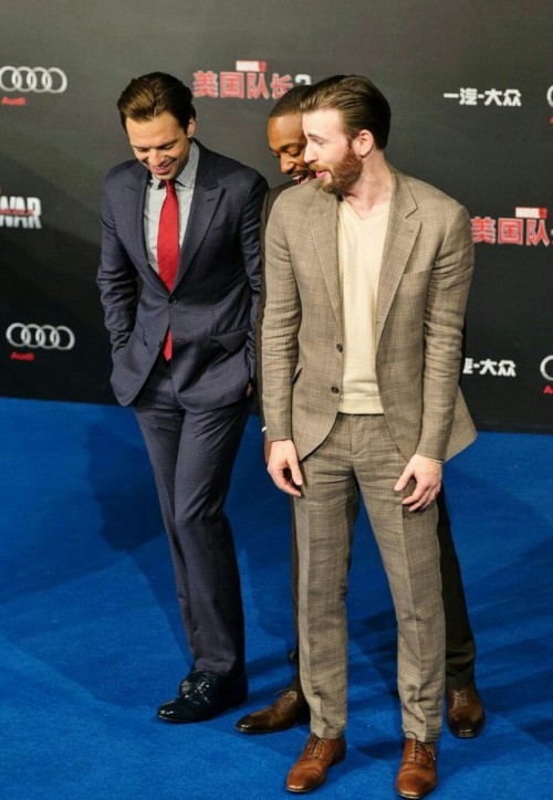 marvelssecretlover:So cute together