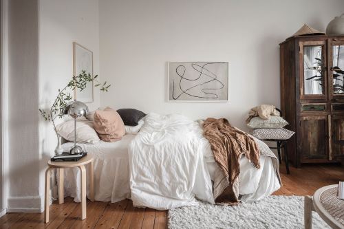 thenordroom:Scandinavian studio apartment | styling by Emma Fischer & photos by Anders Bergstedt