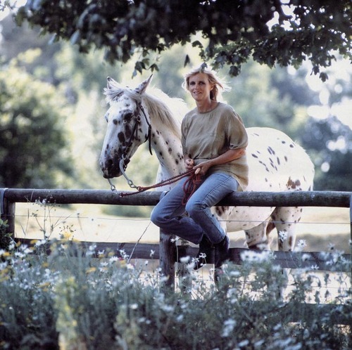 P E P P E R L A N D. — Linda McCartney with her favorite