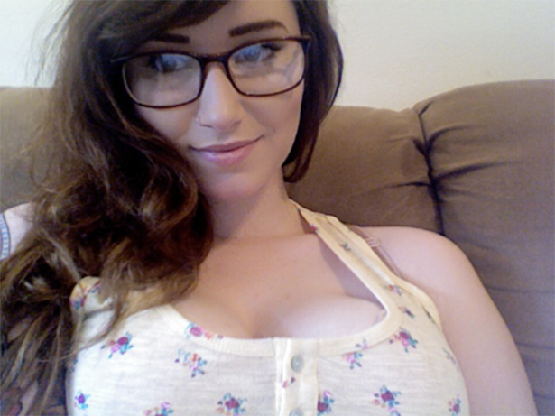 bustypetitegirl:  album – &gt; http://imgur.com/a/mLPD1（。 ㅅ  。）LOVELY