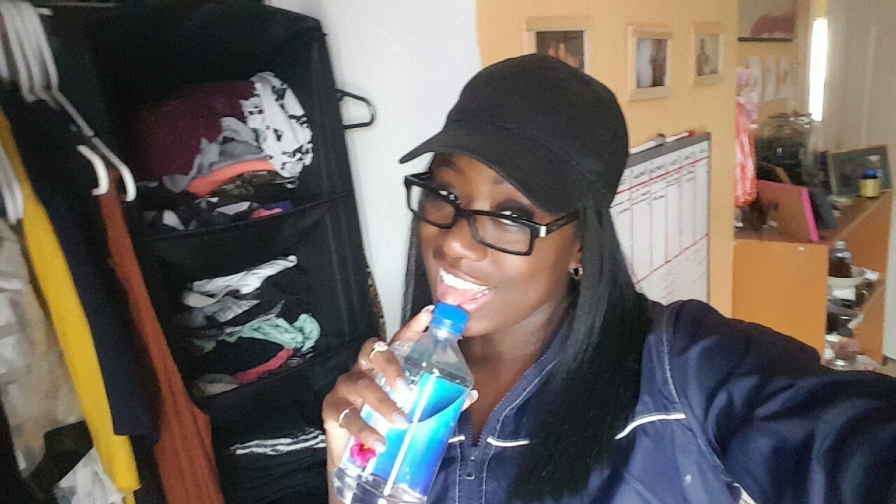 blaquesol:  Heard it was dark skin appreciation day. Let me just post my pic and