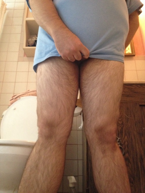 mrfeelingunfocused:  Blue shirt